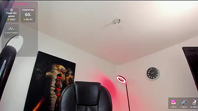 Nicolas Fellener online show from October 2025 04:11:01 AM