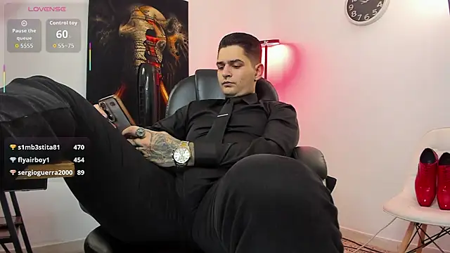 Nicolas Fellener online show from October 2025 04:57:01 AM