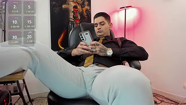 Nicolas Fellener online show from October 2025 05:07:01 AM