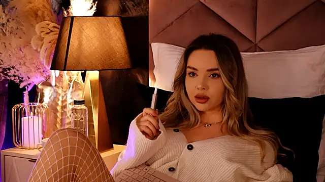 Snapshot of KatyaBelle chatting on October 2025 07:23:02 PM KatyaBelle online show from October 2025 07:23:02 PM