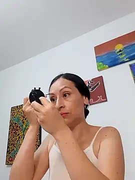 AliceRossi online show from January 2025 12:40:01 PM