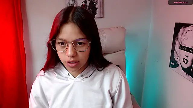 SamanthaRoldaan online show from January 2025 01:40:01 PM