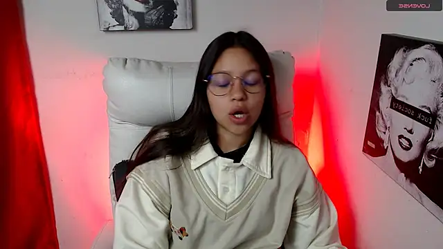 SamanthaRoldaan online show from January 2025 01:52:01 PM