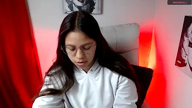 SamanthaRoldaan online show from January 2025 01:47:01 PM