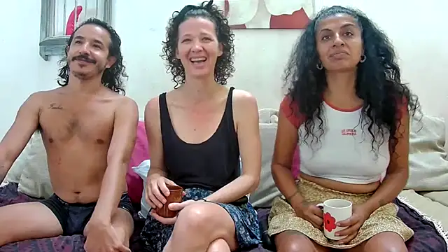 randomshuffles online show from January 2025 01:53:01 PM