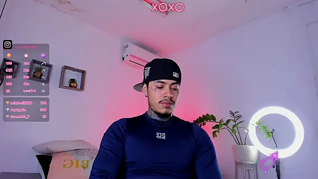 JordanSmiith  online show from January 2025 07:04:01 PM