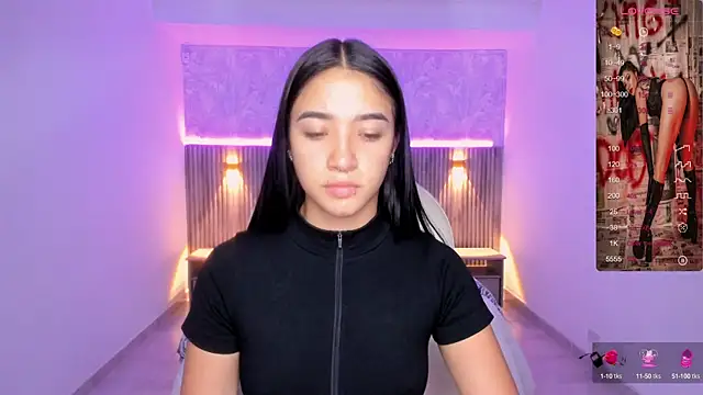 Snapshot of Antonella_Grayy chatting on February 2025 11:02:02 AM Antonella Grayy online show from February 2025 11:02:02 AM
