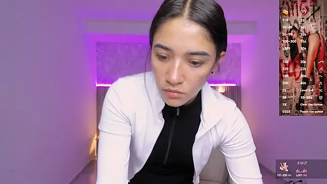 Snapshot of Antonella_Grayy chatting on March 2025 10:57:02 AM Antonella Grayy online show from March 2025 10:57:02 AM