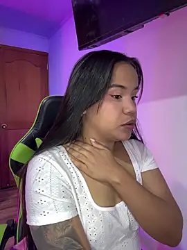 leila 22 online show from September 2025 07:34:01 AM