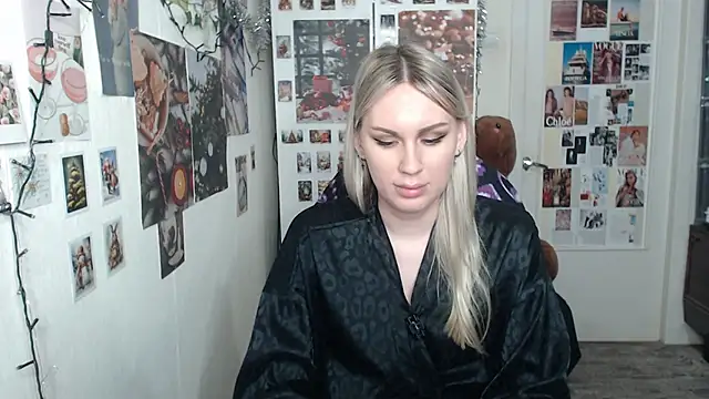 CapriScorpion online show from December 2024 12:07:02 PM