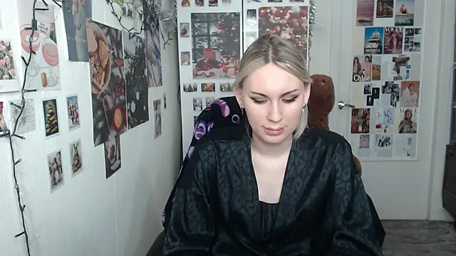 CapriScorpion online show from December 2024 09:40:02 AM