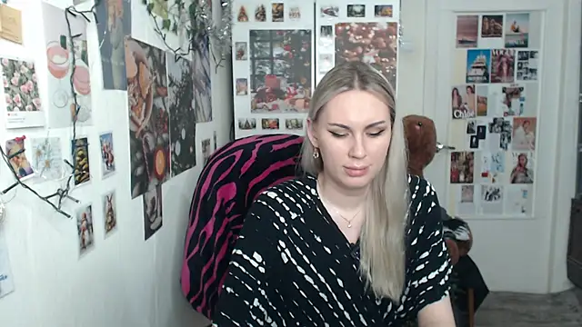 CapriScorpion online show from December 2024 12:25:02 PM