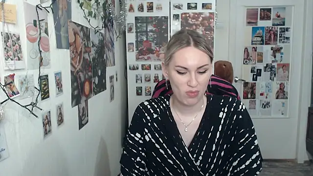 CapriScorpion online show from January 2025 01:56:01 PM