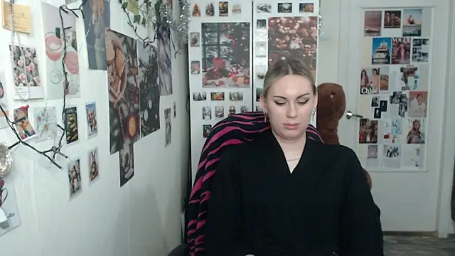 CapriScorpion online show from January 2025 04:41:01 PM