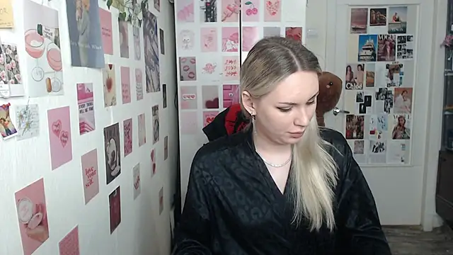 CapriScorpion online show from February 2025 01:05:01 PM