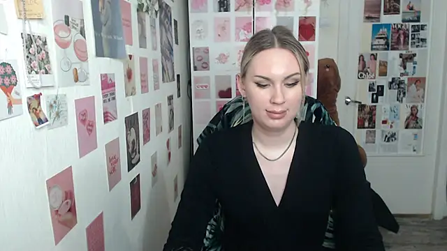 CapriScorpion online show from February 2025 04:26:01 PM