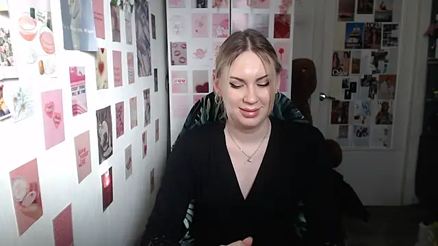 CapriScorpion online show from March 2025 01:06:01 PM