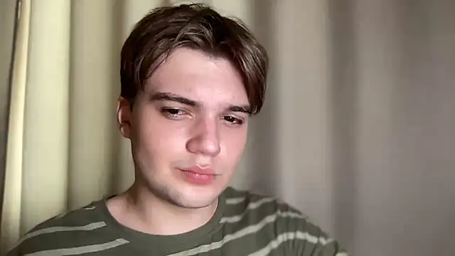 superfluboy  online show from March 2025 11:06:02 AM