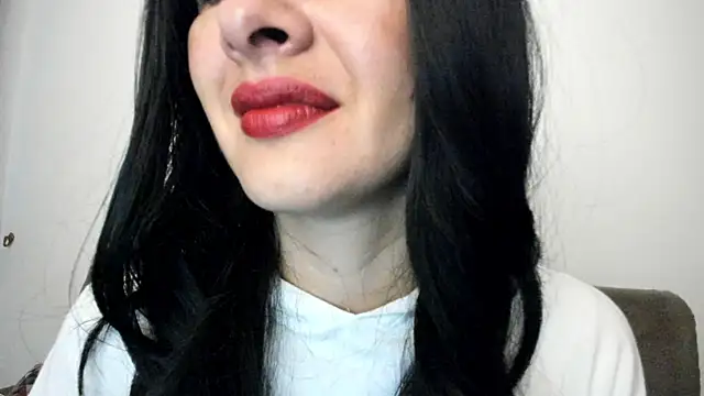 Snapshot of queen_fetish chatting on December 2024 10:46:02 AM queen fetish online show from December 2024 10:46:02 AM