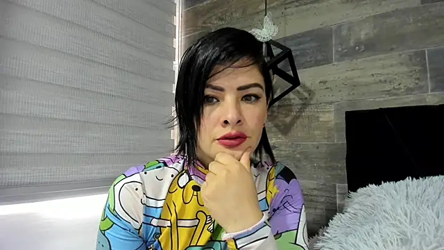 Snapshot of queen_fetish chatting on December 2024 03:08:02 PM queen fetish online show from December 2024 03:08:02 PM