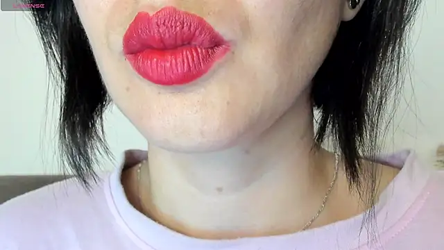 Snapshot of queen_fetish chatting on February 2025 10:24:02 AM queen fetish online show from February 2025 10:24:02 AM