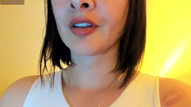 Snapshot of queen_fetish chatting on September 2025 10:37:02 PM queen fetish online show from September 2025 10:37:02 PM