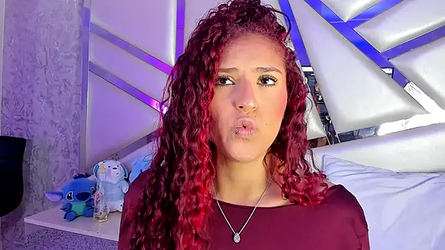 Snapshot of Miia002 chatting on October 2025 03:23:02 AM Miia002 online show from October 2025 03:23:02 AM