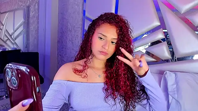 Snapshot of Miia002 chatting on October 2025 03:50:02 AM Miia002 online show from October 2025 03:50:02 AM