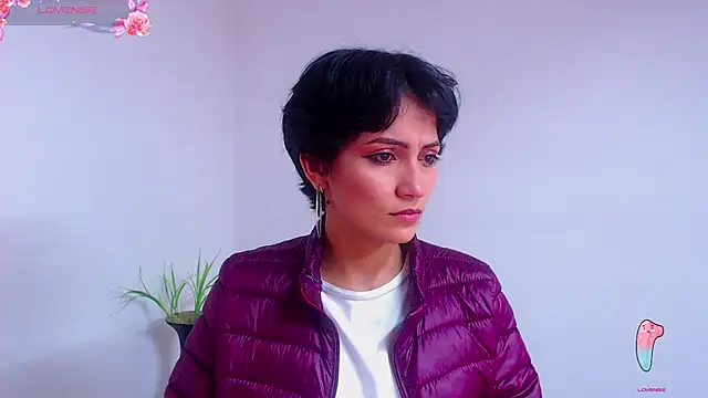 Snapshot of Hannaaaa__ chatting on December 2024 08:37:02 PM Hannaaaa online show from December 2024 08:37:02 PM