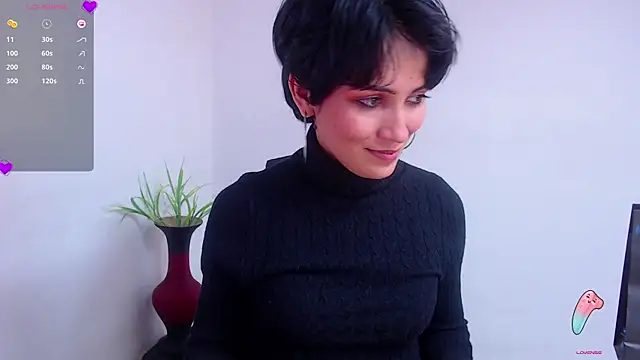 Snapshot of Hannaaaa__ chatting on January 2025 08:44:01 PM Hannaaaa online show from January 2025 08:44:01 PM