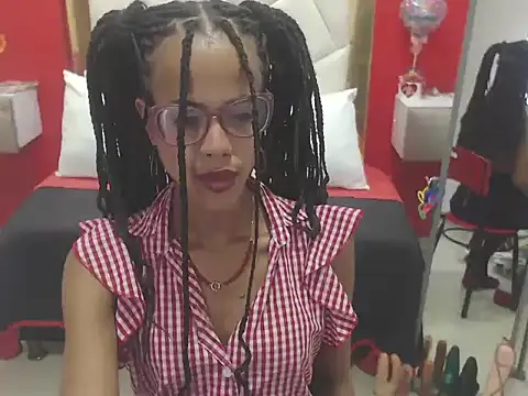 CanellaHotx online show from October 2025 03:46:02 PM