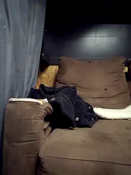 cdressupdiva online show from February 2025 01:30:01 PM