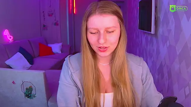 AmaliaQueen online show from March 2025 02:02:01 PM