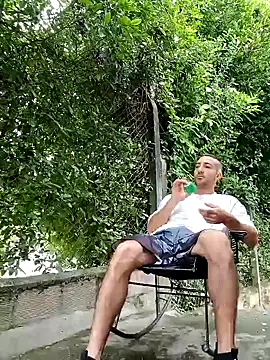 sebasxx97 online show from December 2024 02:48:02 PM