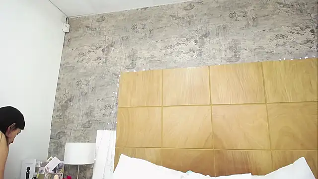 JainaRogers online show from October 2025 04:59:02 PM