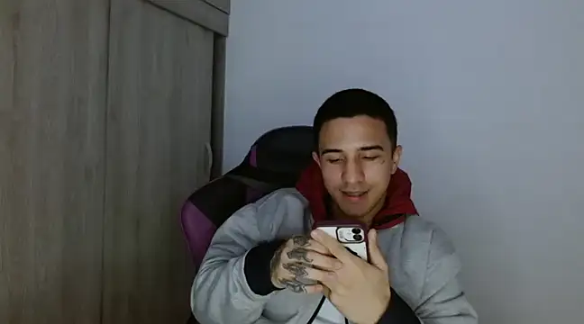 Sisoyalejo420 online show from December 2024 10:24:02 PM