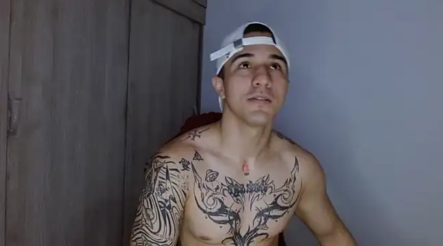 Sisoyalejo420 online show from December 2024 10:19:01 PM