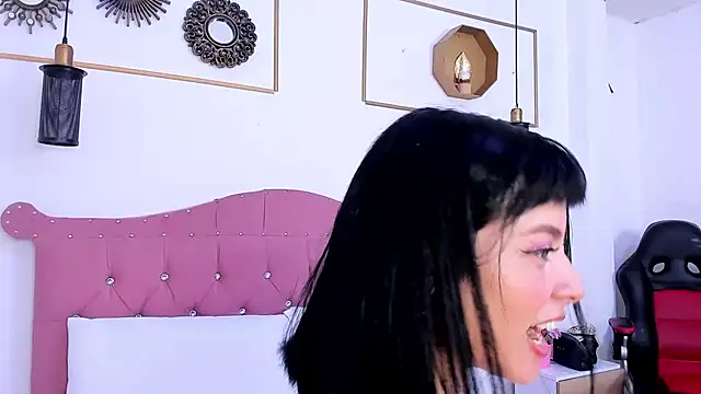 AnnieNasty online show from January 2025 02:50:01 PM