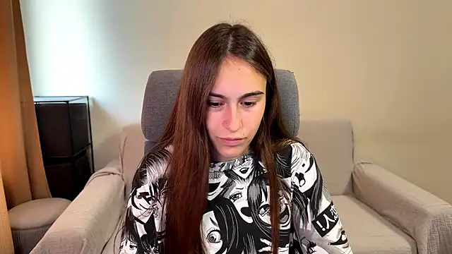 Snapshot of AliceKolltt chatting on September 2025 11:22:02 AM AliceKolltt online show from September 2025 11:22:02 AM