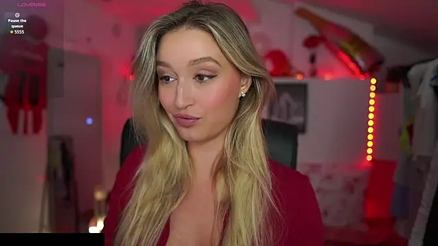 Snapshot of Alexis___Texas chatting on September 2025 06:07:01 PM Alexis Texas online show from September 2025 06:07:01 PM