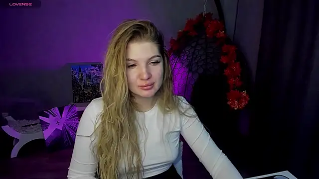 Snapshot of lily_williamss chatting on October 2025 02:09:01 AM lily williamss online show from October 2025 02:09:01 AM