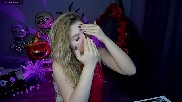 Snapshot of lily_williamss chatting on October 2025 12:00:01 AM lily williamss online show from October 2025 12:00:01 AM