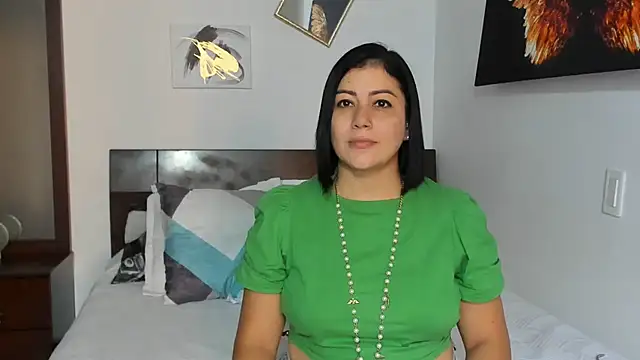 EmilyPeytonn online show from January 2025 08:26:02 PM
