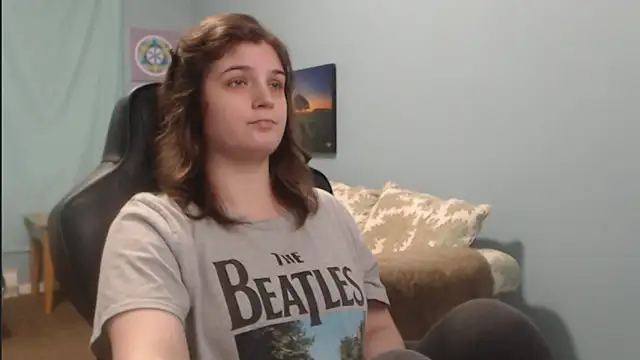 TreeJeanne online show from December 2024 03:31:02 PM