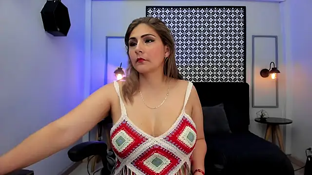 Melanie silver  online show from November 2025 09:15:01 PM