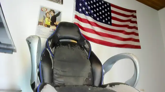 Snapshot of charlie_hotxxx chatting on November 2025 02:46:02 AM charlie hotxxx online show from November 2025 02:46:02 AM