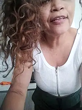 Alma Sexyy online show from October 2025 04:37:02 PM