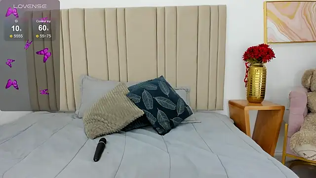 izadii online show from December 2024 06:42:02 PM