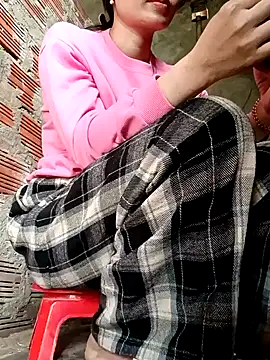 Blythe 69 online show from January 2025 06:49:02 AM