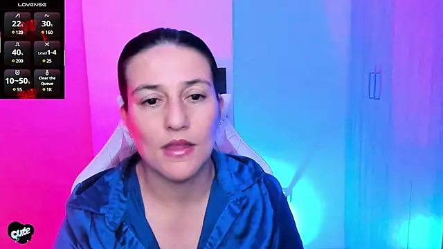 Saskyaa online show from March 2025 03:48:02 PM